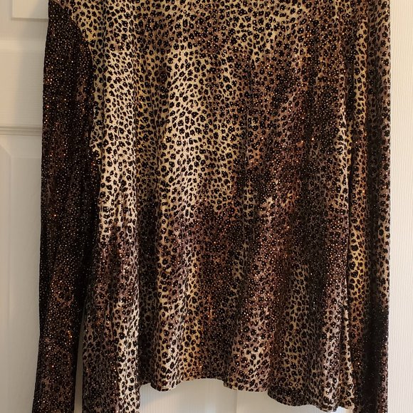 Tank top with Leopard Jacket - Picture 3 of 9
